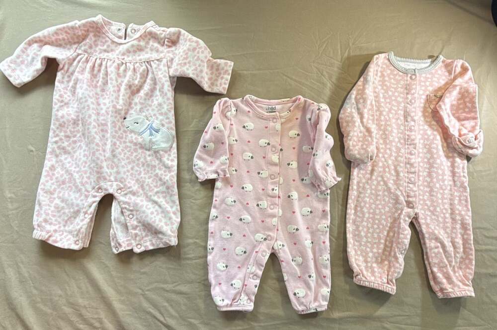 Carter's Child of Mine Baby Girl Sleepers 3M Pink Lot of 3